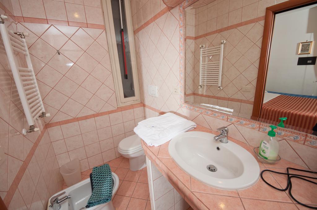 Suites Oliveri Viale Marconi Ρώμη Εξωτερικό φωτογραφία
